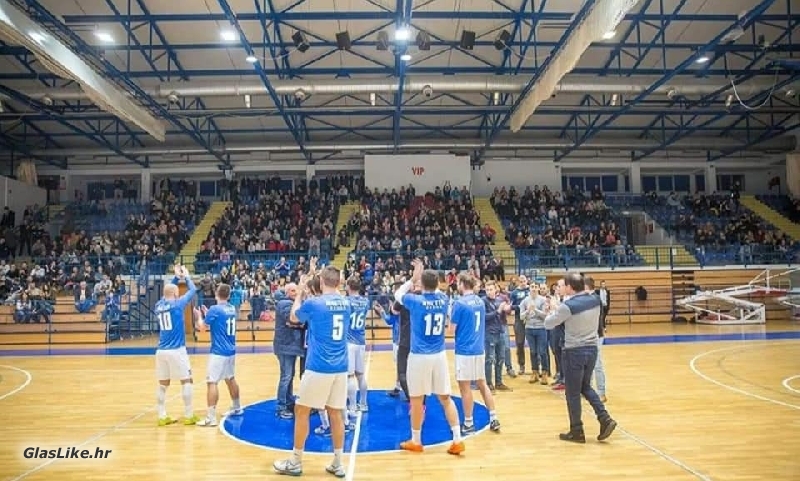 Nagradni fond malonogometnog turnira Gospić "2019/2020" je 42.000,00 kuna Nagradni fond malonogometnog turnira Gospić "2019/2020" je 42.000,00 kuna