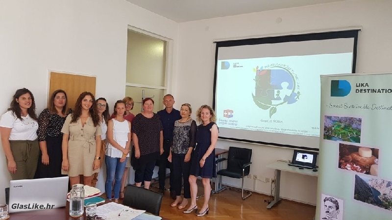 Potpisan sporazum o partnerstvu u provedbi projekta „Mladi za održivi razvoj Like“