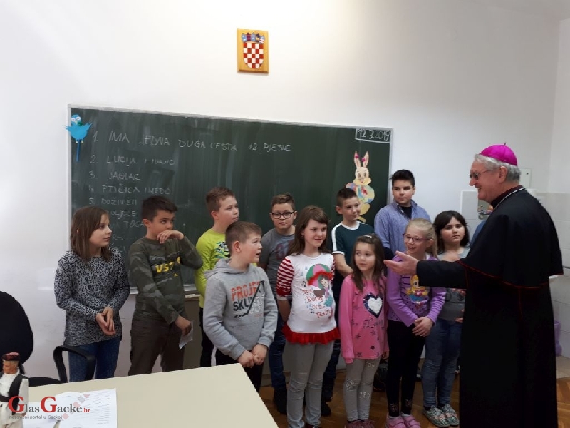 Poruka gospićko-senjskog biskupa mons.Zdenka Križića za Katehetsku nedjelju Poruka gospićko-senjskog biskupa mons.Zdenka Križića za Katehetsku nedjelju
