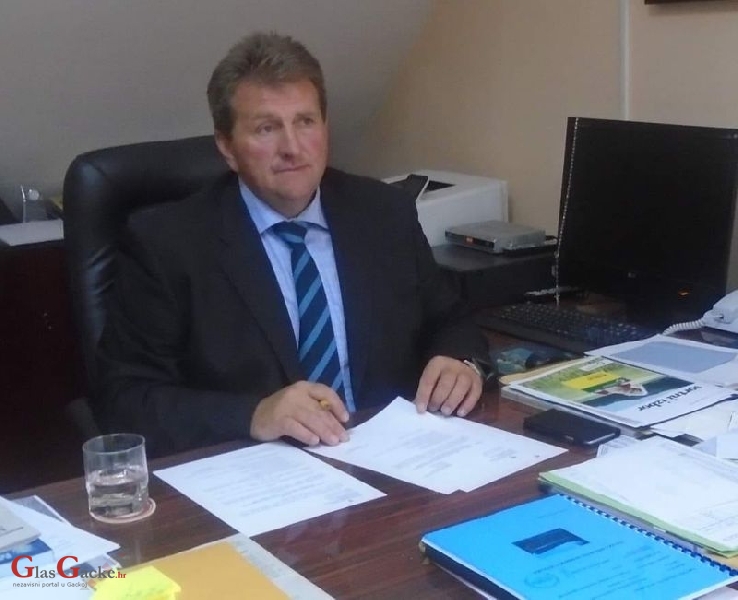 Načelnik Općine Brinje i službenici u izolaciji 