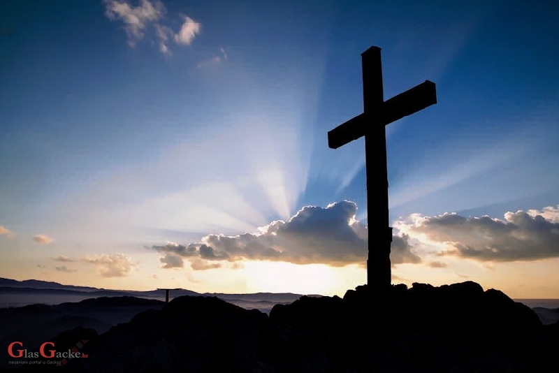 Uskrsni ponedjeljak je dan kada se kršćani spominju puta uskrslog Isusa s dvojicom učenika…