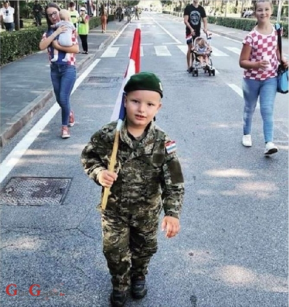 Još Rvacka ni propala, dok mi živimo!