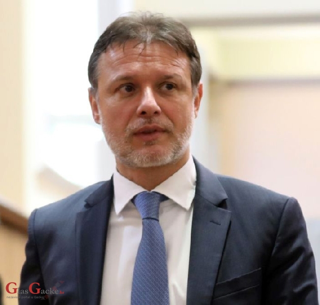 Antifašisti napali Jandrokovića zbog Bleiburga Antifašisti napali Jandrokovića zbog Bleiburga