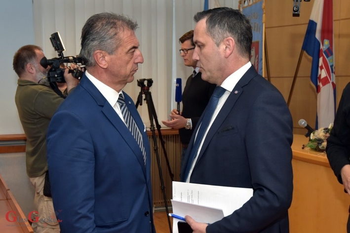 Milinović danas sa štitom ili na štitu Milinović danas sa štitom ili na štitu
