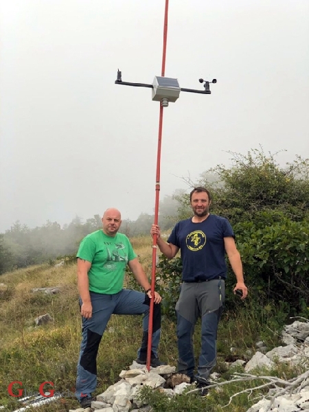 Postavljanje automatskih meteoroloških postaja za paragliding