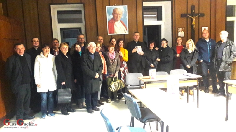 U Gospiću predstavljena knjiga Neplanirano Abby Johnson