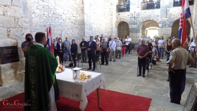 Dok u Srbu srbuju, u Boričevcu mole za žrtve četničkog pokolja