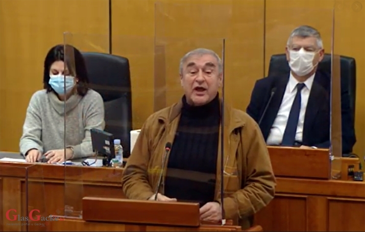 Prkačin zagrmio u Saboru: Hrvate se etnički čisti iz Vojvodine, Srbi su svjetski prvaci u činjenju zločina!