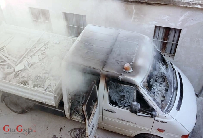 Zapalilo kamion Zapalilo kamion