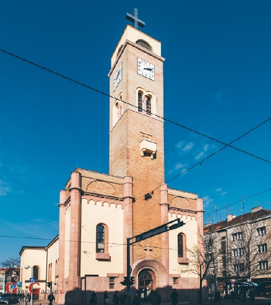 Kardinal Bozanić na Dan državnosti predslavio misu za Domovinu Kardinal Bozanić na Dan državnosti predslavio misu za Domovinu