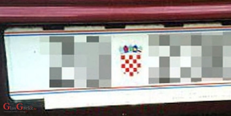 Mijenjaju tablice i policiji mažu oči Mijenjaju tablice i policiji mažu oči