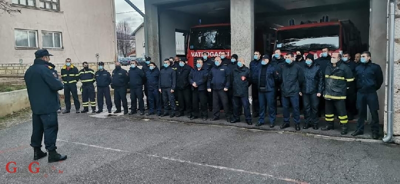 Vatrogasci Ličko-senjske županije odlaze u Petrinju na ispomoć građanima 