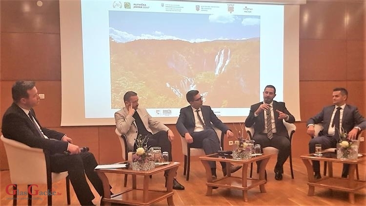 Na Plitvicama održana konferencija „Održivi turizam u zaštićenim područjima RH"