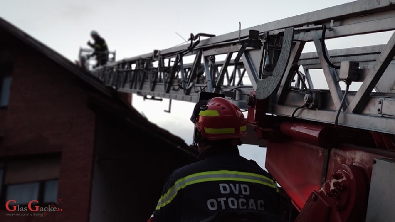 Lakše ozlijeđen vatrogasac  DVD-a Otočac u Sisku 