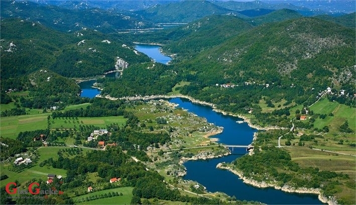 Počeci izgradnje hidroenergetskog sustava HE Senj iskorištavanjem energetskih potencijala rijeka Like i Gacke