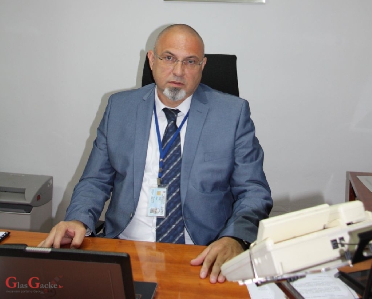 Zoran Zdunić privremeni načelnik Policijske uprave ličko-senjske Zoran Zdunić privremeni načelnik Policijske uprave ličko-senjske