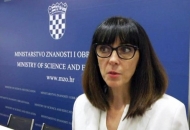 VUKOVARCI POBJESNILI! Divjak ukida škole u njihovoj županiji? VUKOVARCI POBJESNILI! Divjak ukida škole u njihovoj županiji?