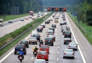Kolone u pokretu na autocestama Kolone u pokretu na autocestama