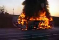 Izgorio autobus, fizički napad i nešto malo krađe Izgorio autobus, fizički napad i nešto malo krađe