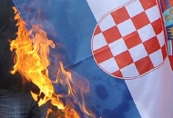 Zabranjeno za pse i Hrvate! Zabranjeno za pse i Hrvate!