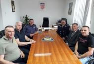 Delegacija Regionalnog kluba IPA Ličko-senjske na prijamu kod načelnika Policijske uprave