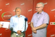 Hrvati su ipak poslušali savjet mudraca i shvatili da ih Bog gleda Hrvati su ipak poslušali savjet mudraca i shvatili da ih Bog gleda