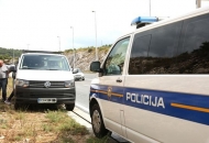 Do Brinja pa do - Dobrinja Do Brinja pa do - Dobrinja