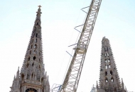 Napravljen konačan plan za spuštanje tornja katedrale - Vojska vježbala s eksplozivom u dvorištu katedrale