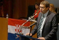 Što bi bilo kad bi „vlaški jezik“ bio uveden u službenu uporabu za Srbe u Hrvatskoj?