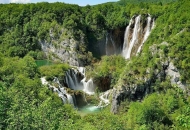 NP Plitvička jezera traži sezonske radnike NP Plitvička jezera traži sezonske radnike