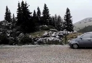 Na vršinama Velebita snijeg leprša Na vršinama Velebita snijeg leprša