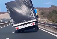 Zbog bure neke ceste zatvorene Zbog bure neke ceste zatvorene