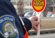 77 prekršaja prekoračenja dopuštene brzine, krađe, provale 77 prekršaja prekoračenja dopuštene brzine, krađe, provale