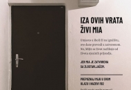 Iza ovih vrata živi Mia Iza ovih vrata živi Mia