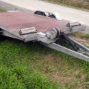 Ukralo auto prikolicu