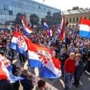 Obeshrabrivanje naroda je nacionalni tumor 
