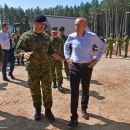 Krstičević u radnom posjetu vojarni u Udbini i Zemuniku