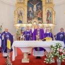 Komunizam se rodio u laži, od laži živio i umro