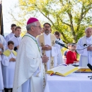 A poklaše ih partizani i četnici