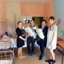Djelatnice Caritasa GSB pohodile porodne odjele bolnica u Gospiću i Ogulinu