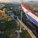 Završetak hodnje i svečanost završetka obuke za razvoj vođa HV-a