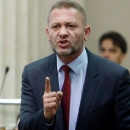 Što maca koti, miše lovi!