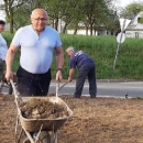 Vrijedne ruke članova KUU Gacka Ličko Lešće 