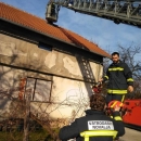 Vatrogasci VZLSŽ dnevno saniraju 30 objekata u Petrinji
