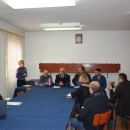 U Policijskoj postaji Otočac održana početna konferencija za medije vezano uz projekt energetske obnove PP Otočac