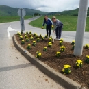 Vrijedne ruke članova KUU Gacka Ličko Lešće 