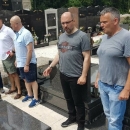 Milijan Brkić položio cvijeće na grob suborca Roberta Barbića 