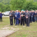 Vijenci i svijeće na spomenik braniteljima u Otočcu i Zalužnici