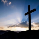 Uskrsni ponedjeljak je dan kada se kršćani spominju puta uskrslog Isusa s dvojicom učenika…