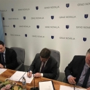 Ministar Oleg Butković potpisao Ugovor o dodjeli bespovratnih sredstava za projekt rekonstrukcije i dogradnje trajektnog pristaništa Žigljen na otoku 